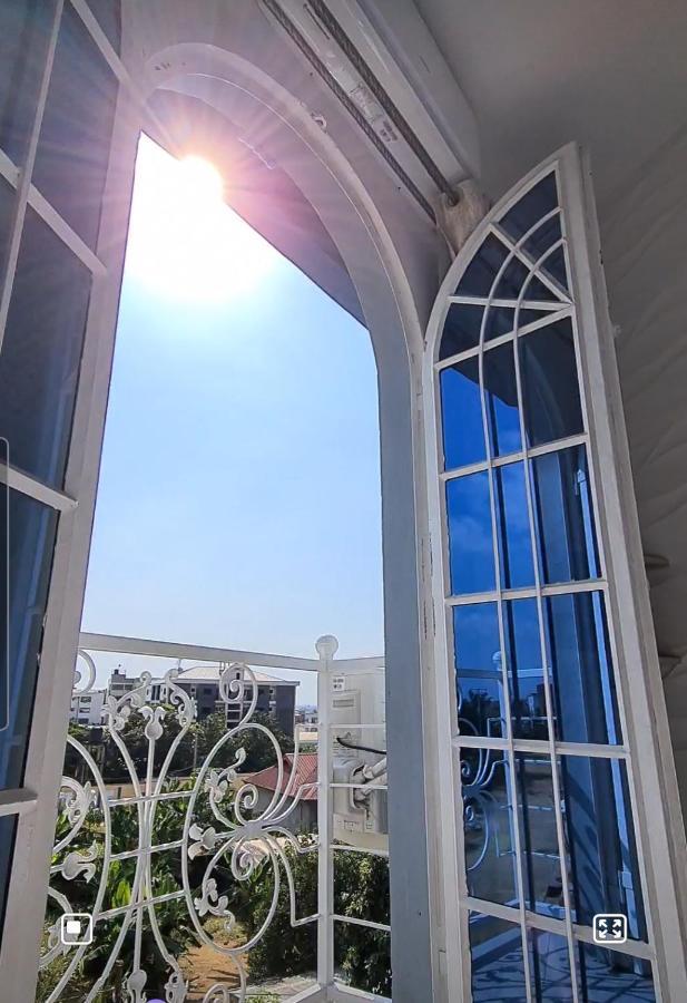 Dolce Vita Palacio Douala Exteriör bild